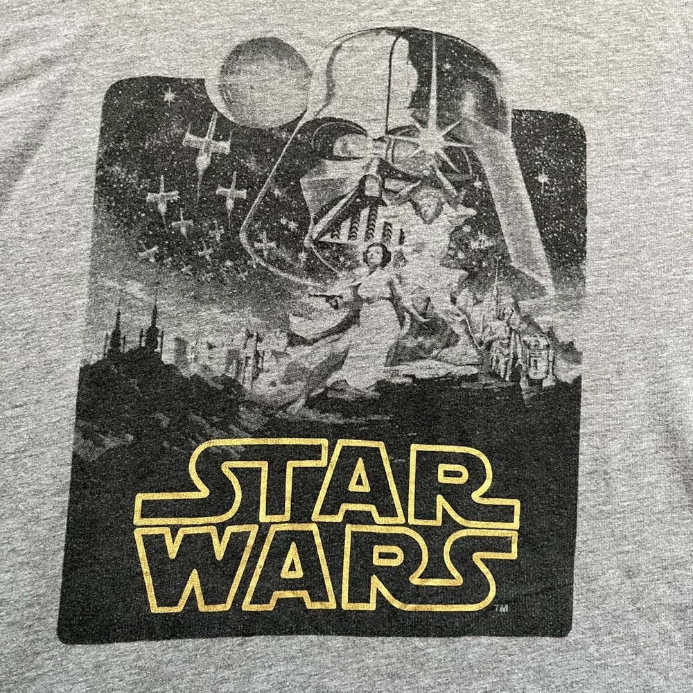 Star Wars Sweatshirt - Picture 2 of 5